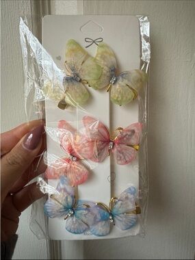 New SHEIN Butterfly Hair Clip Set - Green, Pink, Blue